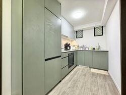 Avenue South Residence (D3), Apartment #574570121